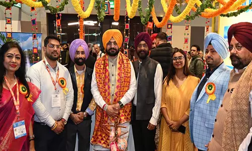 Punjab में पर्यटन को नया स्वरूप देने के लिए कृषि प्रवास पर ध्यान केन्द्रित: मंत्री तरुणप्रीत सिंह सोंड Punjab में पर्यटन को नया स्वरूप देने के लिए कृषि प्रवास पर ध्यान केन्द्रित: मंत्री तरुणप्रीत सिंह सोंड