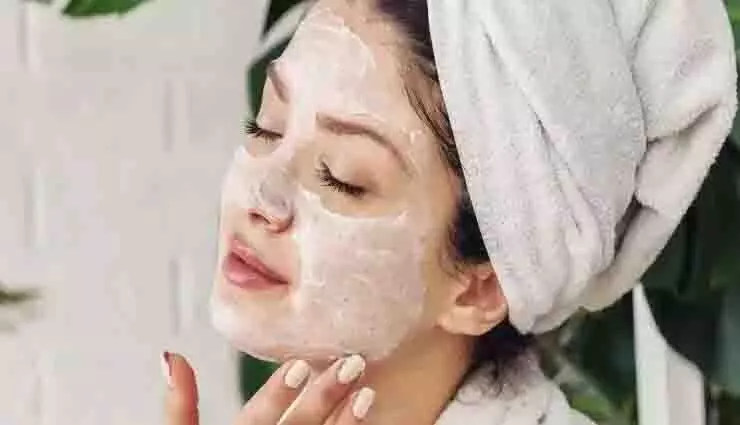 Beauty Tips: अब घर पर ही करें डी-टैन ट्रीटमेंट