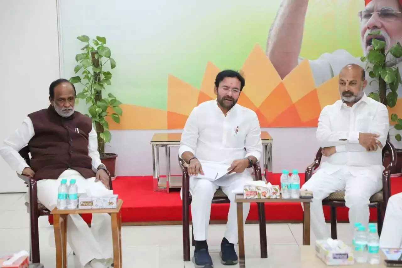 Kishan Reddy: सीएम रेवंत को प्रशासन पर ध्यान देना चाहिए