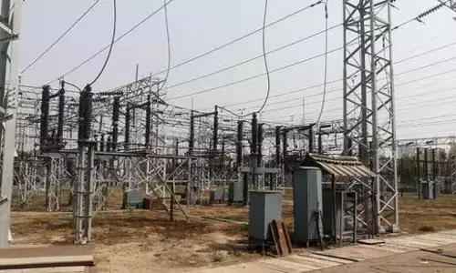 Noida के 12 सबस्टेशनों के टेंडर अटकने से बिजली संकट गहराया