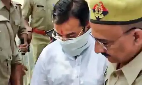 लखीमपुर मामले में पूर्व मंत्री के बेटे को नोटिस
