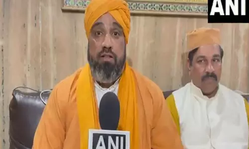 Rajasthan: अजमेर दरगाह में शिव मंदिर होने के दावे पर कोर्ट ने नोटिस जारी किया
