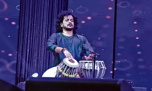 पंडित मोतीराम पंडित मणिराम संगीत समारोह के चौथे दिन शानदार प्रस्तुतियों का जलवा रहा पंडित मोतीराम पंडित मणिराम संगीत समारोह के चौथे दिन शानदार प्रस्तुतियों का जलवा रहा