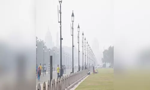 दिल्ली की आबोहवा फिर बिगड़ी, बहुत खराब श्रेणी में एक्यूआई दिल्ली की आबोहवा फिर बिगड़ी, बहुत खराब श्रेणी में एक्यूआई