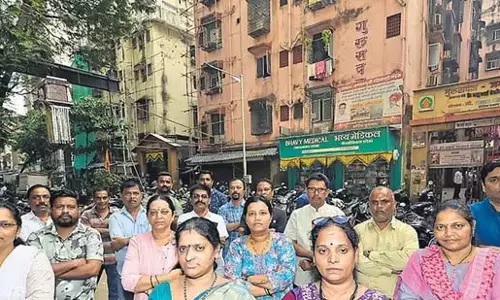 म्हाडा का मतलब ढहती इमारतें बन गया है ,Decades