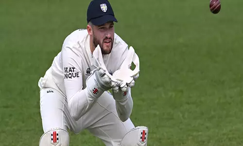 England ने न्यूजीलैंड के खिलाफ सीरीज के बाकी बचे मैचों के लिए कॉक्स की जगह अनकैप्ड विकेटकीपर-बल्लेबाज को शामिल किया