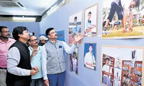 Odisha: दिलीप तिर्की पर दूसरी फोटो प्रदर्शनी का उद्घाटन