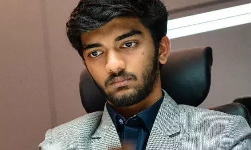गुकेश ने वापसी करते हुए विश्व चैम्पियनशिप में स्कोर बराबर किया