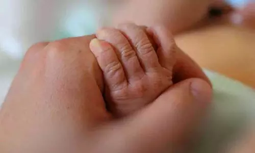 Kerala : अलप्पुझा में नवजात शिशु में आनुवंशिक विकार लापरवाही के लिए Kerala : अलप्पुझा में नवजात शिशु में आनुवंशिक विकार लापरवाही के लिए