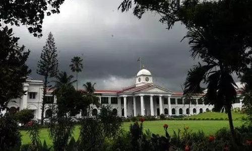 Kerala कैबिनेट ने इसे बढ़ाकर 60 करने का प्रस्ताव खारिज किया