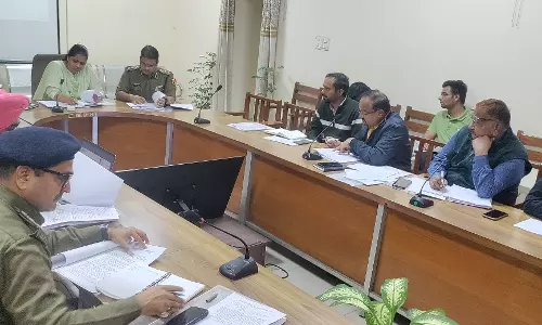 Ganganagar: CM आयुष्मान जीवन रक्षा योजना में पुरस्कृत जिला स्तरीय सड़क सुरक्षा समिति की बैठक