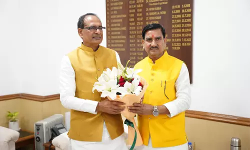 केंद्रीय मंत्री शिवराज सिंह चौहान से मिले तोखन साहू केंद्रीय मंत्री शिवराज सिंह चौहान से मिले तोखन साहू