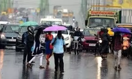 Tamil के डेल्टा जिलों में भारी बारिश, लोगों को जल निकायों में प्रवेश न करने की चेतावनी दी गई