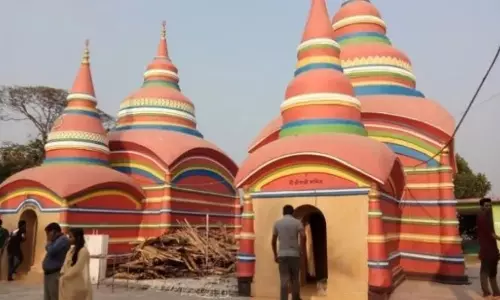 Religion : बांग्लादेश में हिंदू धर्म के शीर्ष 7 प्राचीन हिंदू मंदिर Religion : बांग्लादेश में हिंदू धर्म के शीर्ष 7 प्राचीन हिंदू मंदिर