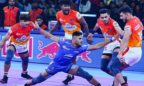 Pro Kabaddi League: हरियाणा स्टीलर्स ने नोएडा में पुनेरी पल्टन को हराया Pro Kabaddi League: हरियाणा स्टीलर्स ने नोएडा में पुनेरी पल्टन को हराया