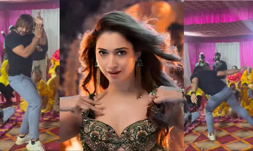 मेल डांसर ने तमन्ना भाटिया के आज की रात स्टेप को किया रीक्रिएट, VIDEO वायरल मेल डांसर ने तमन्ना भाटिया के आज की रात स्टेप को किया रीक्रिएट, VIDEO वायरल
