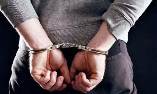 Jalandhar: दो और भगोड़े पुलिस के शिकंजे