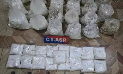 Jalandhar: कैदी से ड्रग्स जब्त किया गया Jalandhar: कैदी से ड्रग्स जब्त किया गया