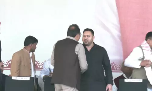 अबुआ सरकार का शपथ ग्रहण समारोह, LIVE अबुआ सरकार का शपथ ग्रहण समारोह, LIVE