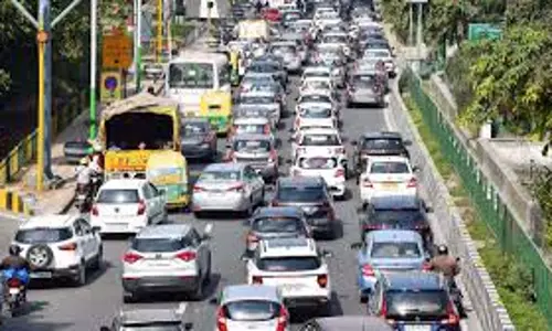 Ranchi: शपथ ग्रहण समारोह में नेताओं के आगमन से सड़कें जाम