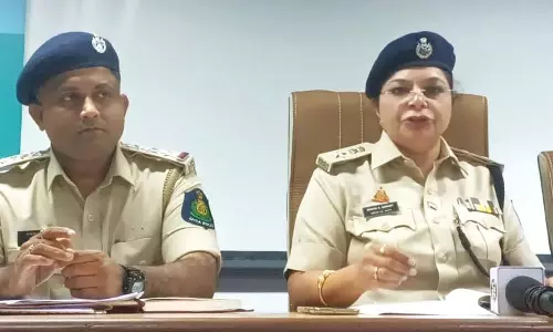 Curchorem Bank Fraud: पुलिस ने 1.29 करोड़ रुपये की हेराफेरी का खुलासा किया Curchorem Bank Fraud: पुलिस ने 1.29 करोड़ रुपये की हेराफेरी का खुलासा किया