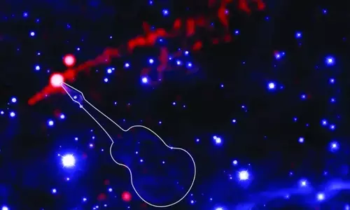 NASA ने ज्वाला फेंकने वाले गिटार नेबुला को ब्रह्मांडीय तार के साथ एंटीमैटर को नष्ट करते हुए देखा