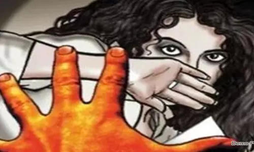 Madhya Pradesh: एंबुलेंस में नाबालिग लड़की से सामूहिक बलात्कार, 2 गिरफ्तार