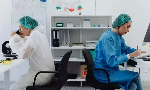 Transgender पुरुषों के लिए स्वास्थ्य जोखिम पैदा कर सकती है हार्मोन थेरेपी- अध्ययन Transgender पुरुषों के लिए स्वास्थ्य जोखिम पैदा कर सकती है हार्मोन थेरेपी- अध्ययन