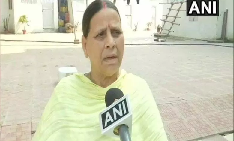 Rabri Devi ने वक्फ बोर्ड संशोधन विधेयक पर नीतीश कुमार के रुख की आलोचना की