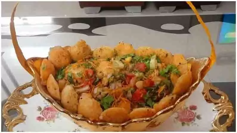 Idli Chaat Recipe : नाश्ते में ट्राई करें ये इडली चाट