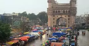 Hyderabad Weather and AQI Today