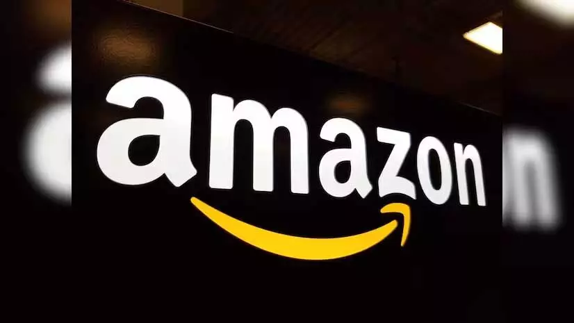 Amazon के कर्मचारी बेहतर वेतन और कार्य स्थितियों के लिए विरोध प्रदर्शन में हुए शामिल