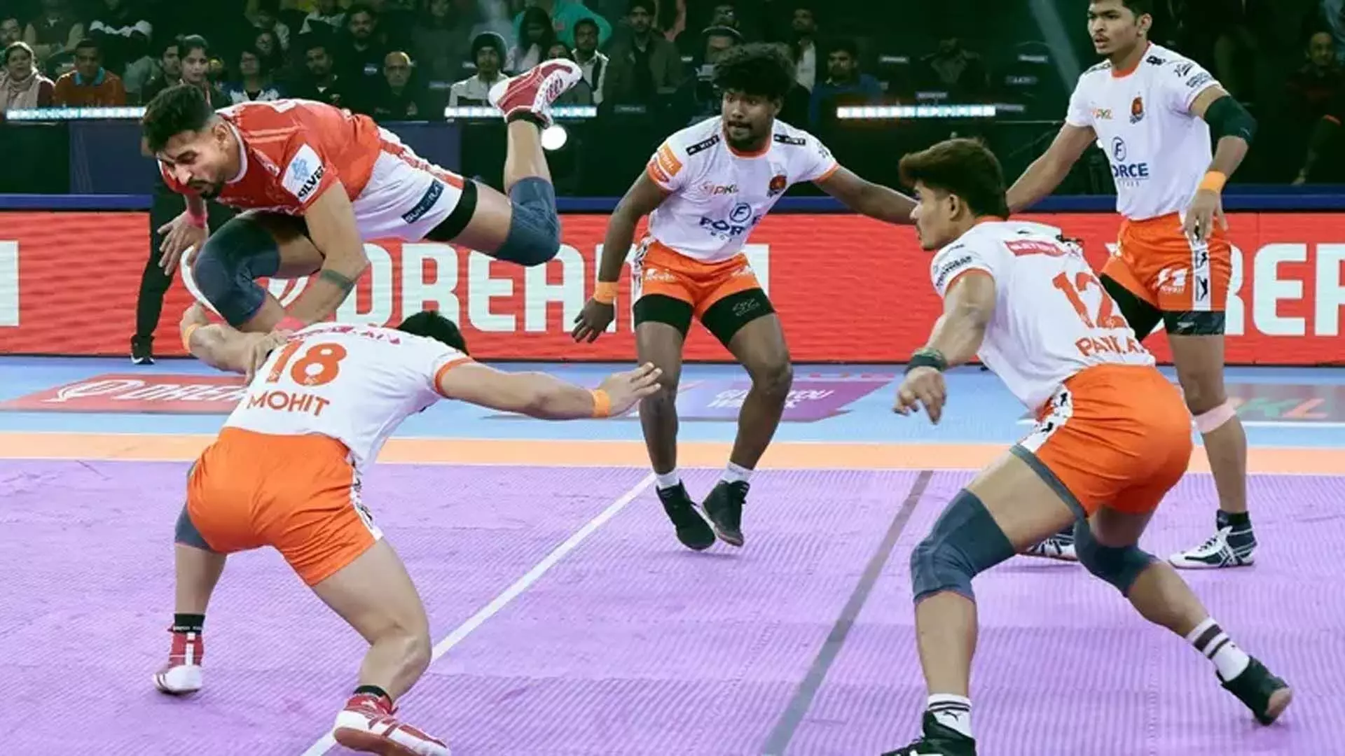 Puneri Paltan ने गुजरात जायंट्स के खिलाफ अंतिम सेकंड में नाटकीय जीत दर्ज की