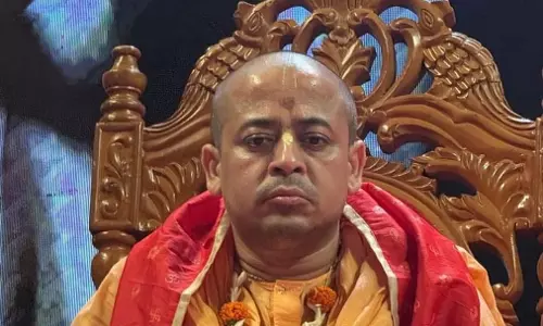 Bangladesh के भिक्षु जिन्होंने इस्कॉन पर प्रतिबंध लगाने की मांग उठाई Bangladesh के भिक्षु जिन्होंने इस्कॉन पर प्रतिबंध लगाने की मांग उठाई