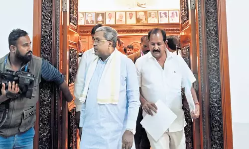 Karnataka: कर्नाटक के मुख्यमंत्री आरडीपीआर विश्वविद्यालय के कुलाधिपति होंगे Karnataka: कर्नाटक के मुख्यमंत्री आरडीपीआर विश्वविद्यालय के कुलाधिपति होंगे