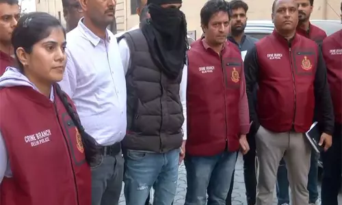Delhi : दोहरे हत्याकांड के एक भगोड़े गिरफ्तार
