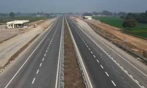 पूर्वांचल के इंडस्ट्रियल हब बनने की ओर बढ़े गोरखपुर के कदम पूर्वांचल के इंडस्ट्रियल हब बनने की ओर बढ़े गोरखपुर के कदम