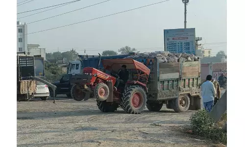 Jaipur: जिला कलेक्टर डॉ. जितेन्द्र कुमार सोनी के निर्देश पर कार्रवाई को दिया अंजाम