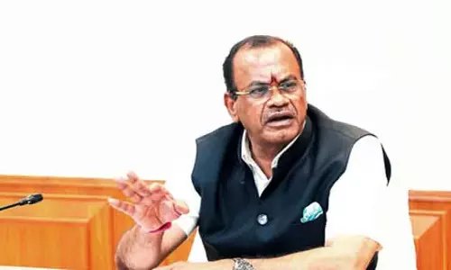 Minister Komatireddy Venkat Reddy: रायतु भरोसा की राशि जल्द ही किसानों तक पहुंचेगी