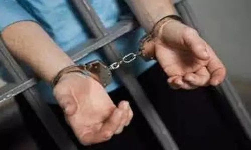 Pauri Garhwal: ऑनलाइन कमरे बुक करने के नाम पर करते थे धोखाधड़ी,  एक आरोपी गिरफ्तार