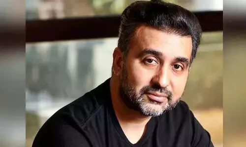 Porn content case में शिल्पा शेट्टी के पति राज कुंद्रा के घर ईडी का छापा