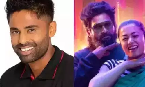 Pushpa 2 द रूल:  ​​क्रिकेटर सूर्यकुमार यादव  अंगारोन पर थिरकते
