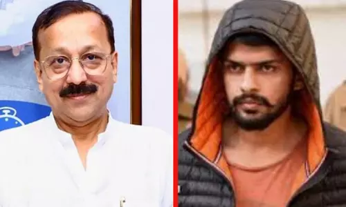 बाबा सिद्दीकी हत्याकांड: लॉरेंस बिश्नोई ने शूटर को जेल से बाहर निकालने और विदेश भेजने का दिया था भरोसा बाबा सिद्दीकी हत्याकांड: लॉरेंस बिश्नोई ने शूटर को जेल से बाहर निकालने और विदेश भेजने का दिया था भरोसा