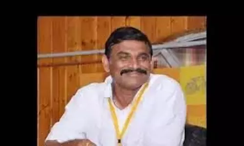 MLC: सूअरों-कुत्तों ने पुलिवेंदुला में जीवन को अस्त-व्यस्त कर दिया