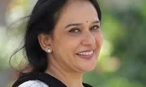 Kerala: अभिनेत्री माला पार्वती ने एसआईटी जांच के खिलाफ सुप्रीम कोर्ट का खटखटाया दरवाजा Kerala: अभिनेत्री माला पार्वती ने एसआईटी जांच के खिलाफ सुप्रीम कोर्ट का खटखटाया दरवाजा