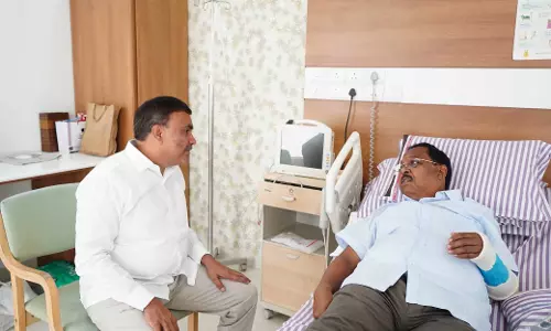 वक्फ बोर्ड के अध्यक्ष डॉ. सलीम राज ने मंत्री रामविचार नेताम के स्वास्थ्य का जाना हाल