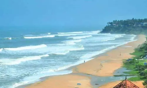 NGT ने केरल में वर्कला चट्टान की गिरती स्थिति को लेकर GSI और अन्य को नोटिस जारी NGT ने केरल में वर्कला चट्टान की गिरती स्थिति को लेकर GSI और अन्य को नोटिस जारी