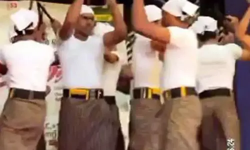 Kozhikode : कुट्टियाडी स्कूल के छात्रों पर जूनियर की पिटाई का केस दर्ज