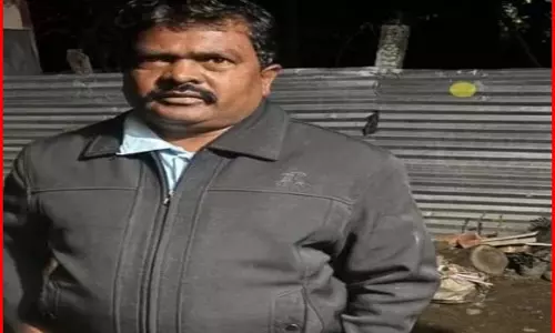 नेता के घर मिली ऐसी खतरनाक चीज...अफसरों के छूटे पसीने, मचा हड़कंप