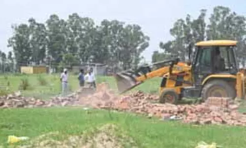 Panchkula में दो अवैध कॉलोनियां ध्वस्त